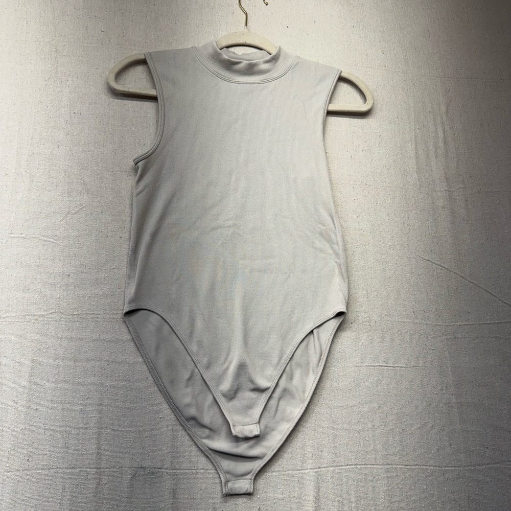 Primark Light Gray Sleeveless Bodysuit